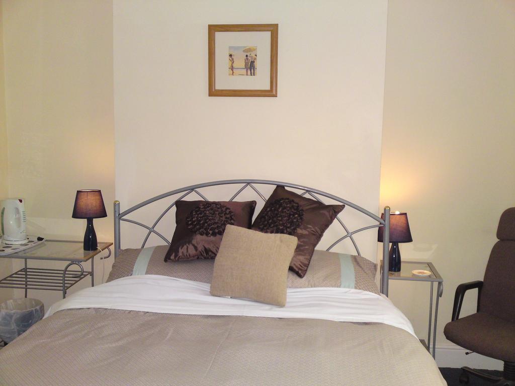 Crestwell House Bed & Breakfast Eastleigh Rom bilde