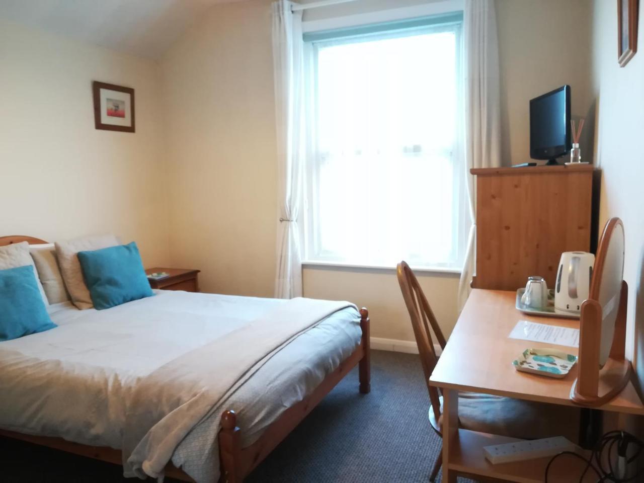Crestwell House Bed & Breakfast Eastleigh Eksteriør bilde